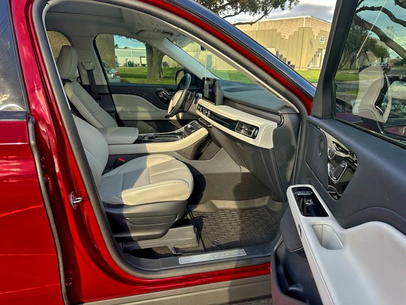 2025 LINCOLN AVIATOR #3296333416