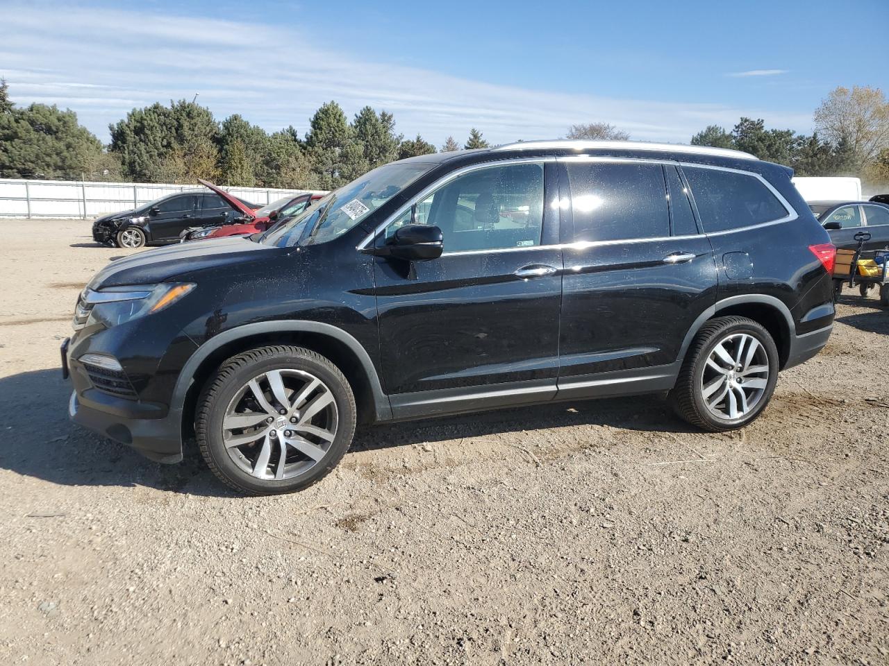 Lot #3282507876 2017 HONDA PILOT TOUR