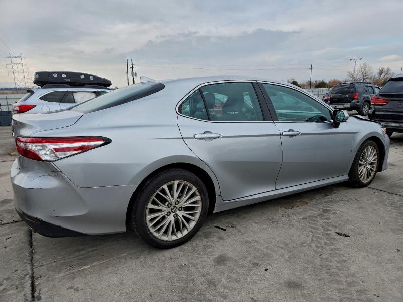 2020 TOYOTA CAMRY XLE #3304309999