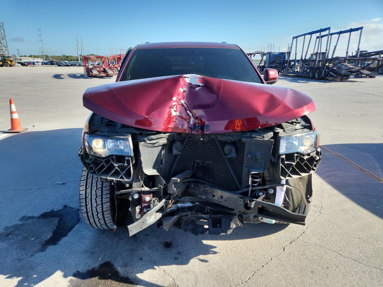 JEEP GRAND CHEROKEE LAREDO