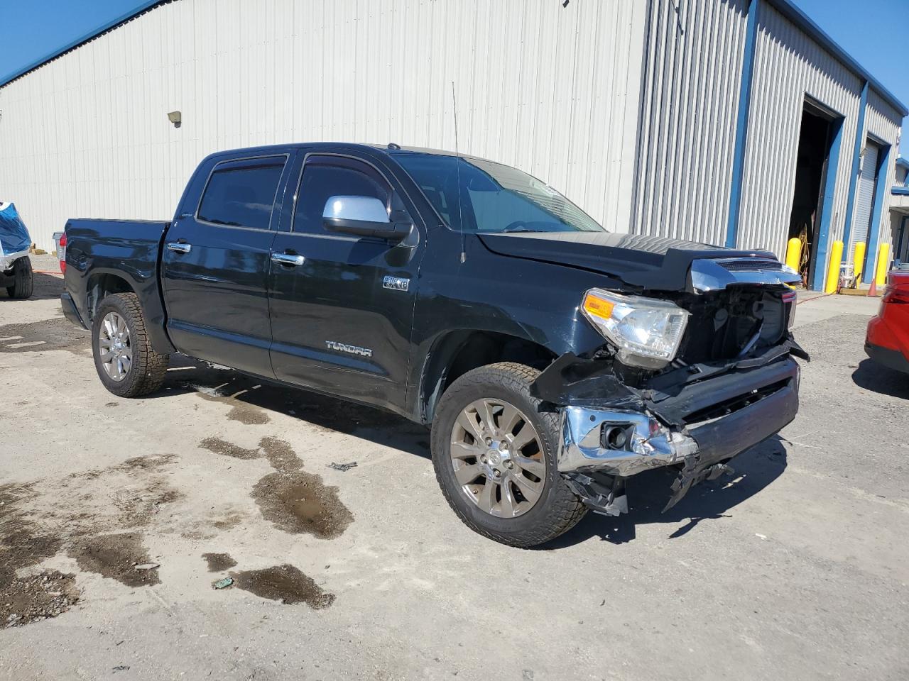 TOYOTA TUNDRA CREWMAX LIMITED