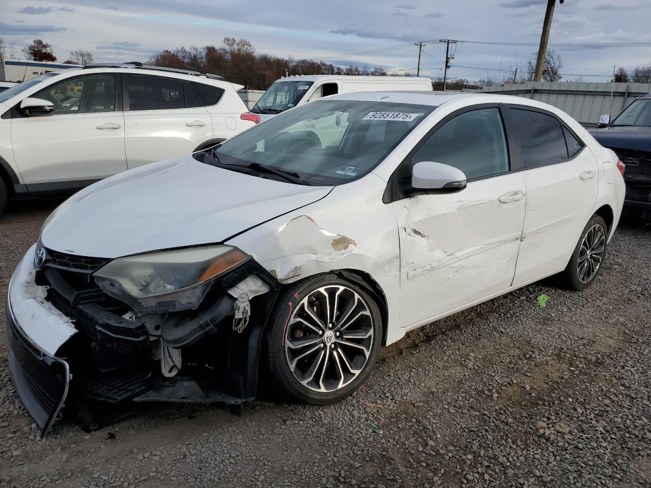 Lot #3298082129 2015 TOYOTA COROLLA L