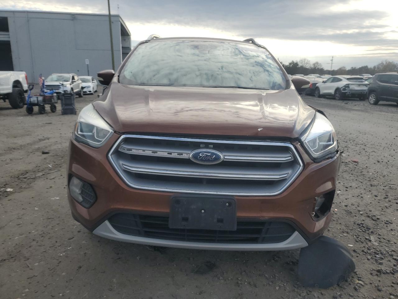 Lot #3301847399 2017 FORD ESCAPE TIT