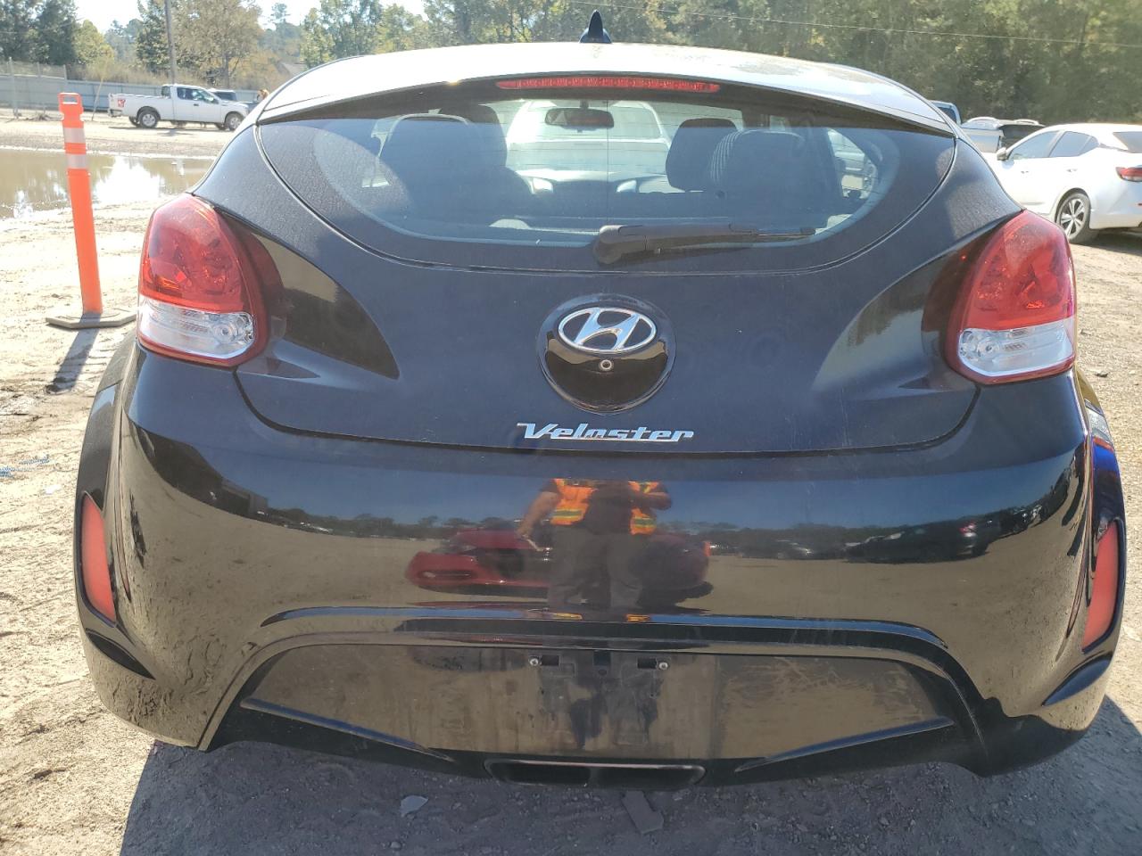 HYUNDAI VELOSTER