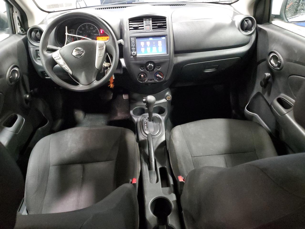 NISSAN VERSA S