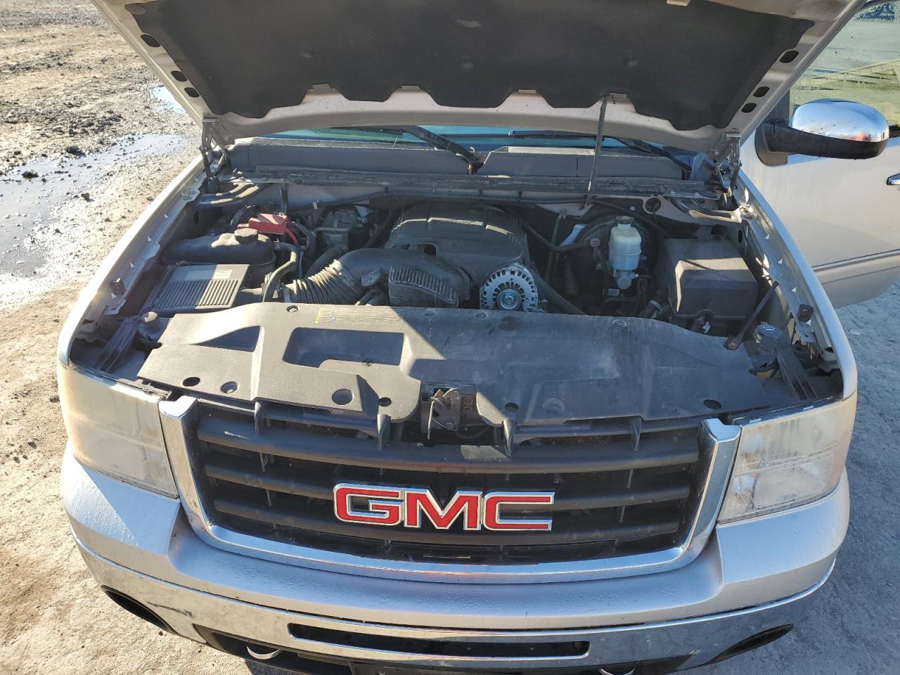 GMC SIERRA C1500 SLE