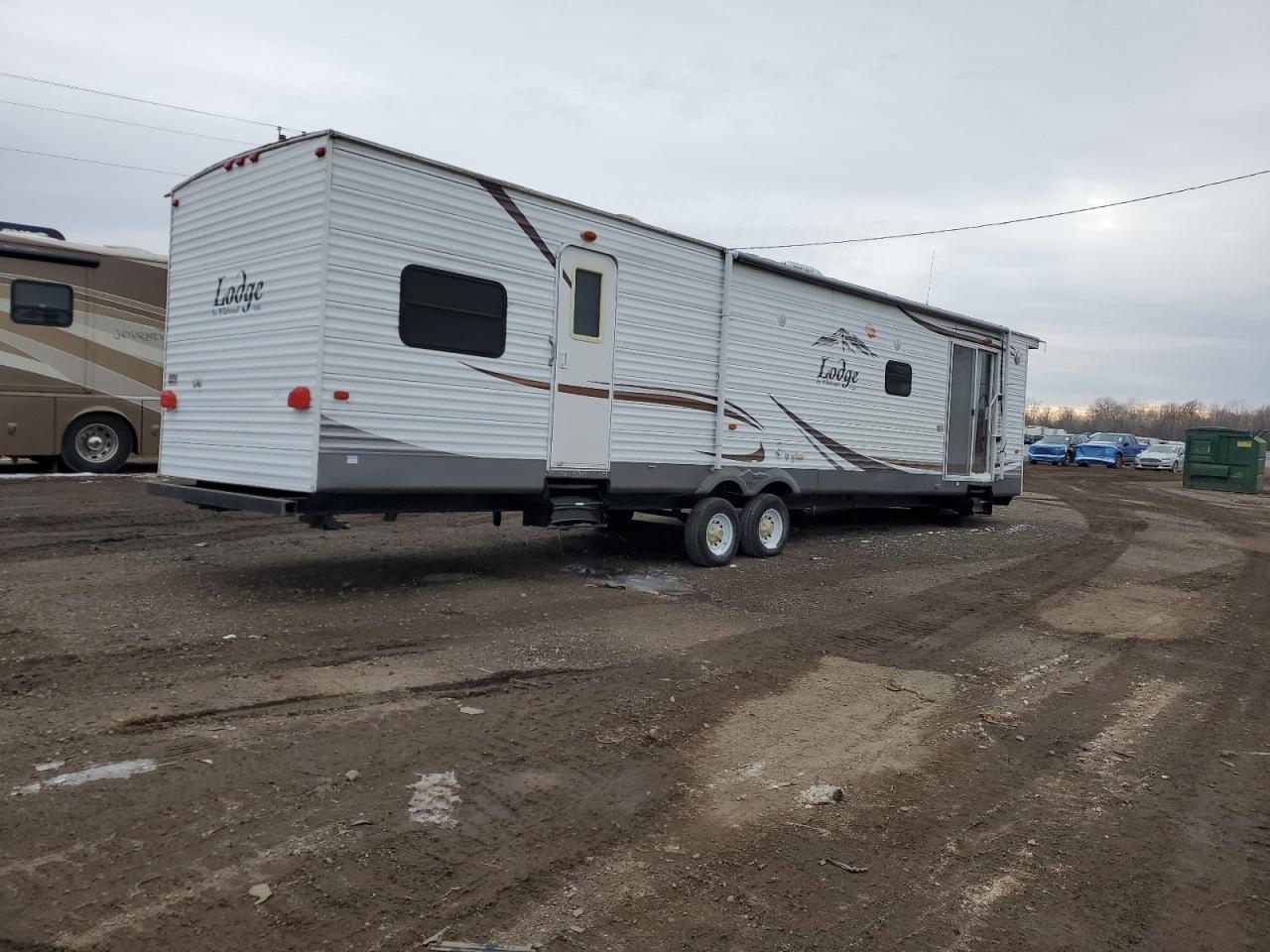 Lot #3308309203 2011 LTU0 TRAVEL TRAILER