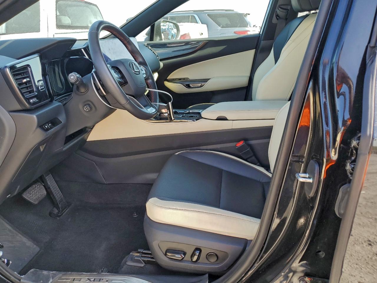 LEXUS NX 250 PREMIUM