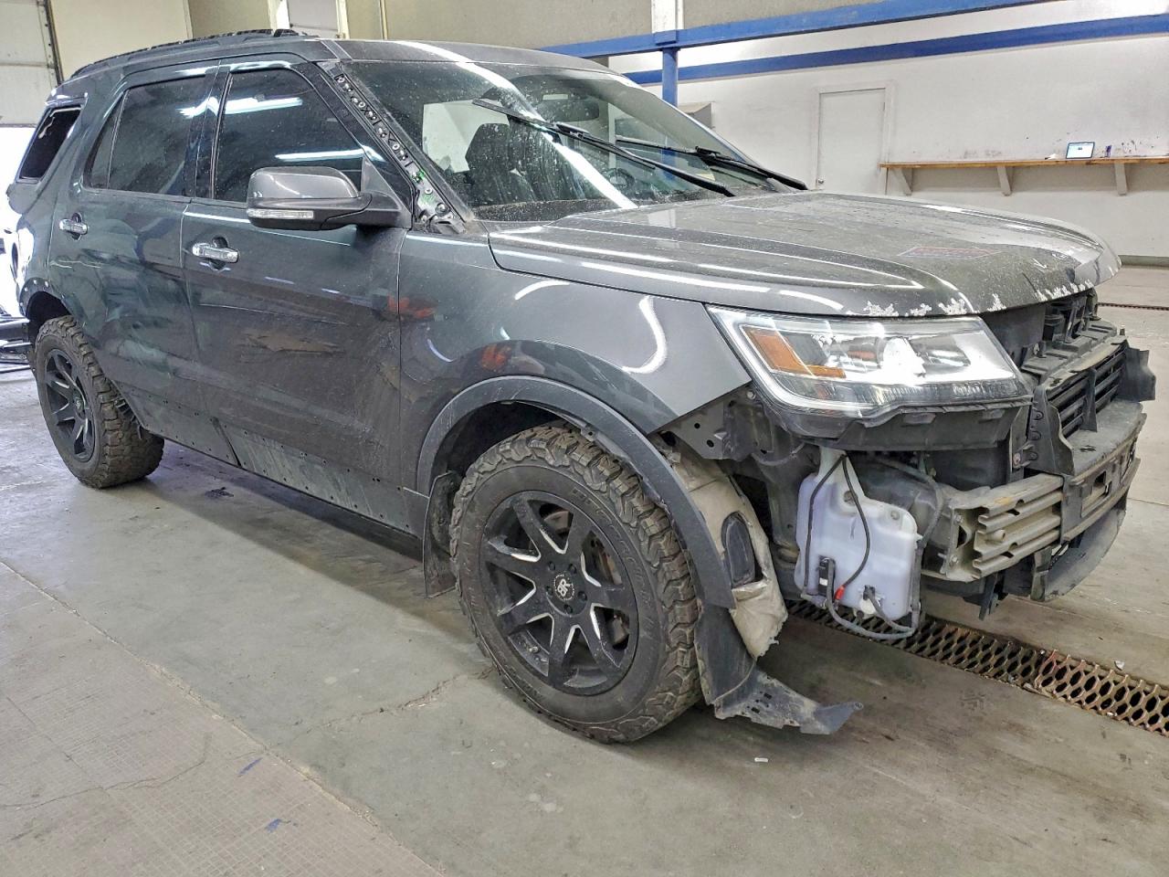 FORD EXPLORER LIMITED