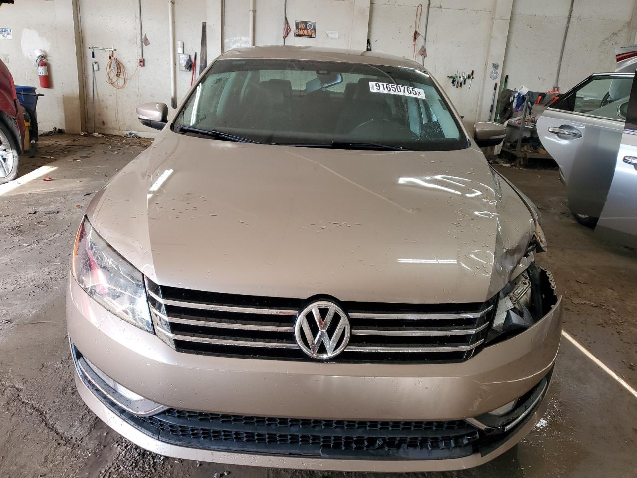 VOLKSWAGEN PASSAT S
