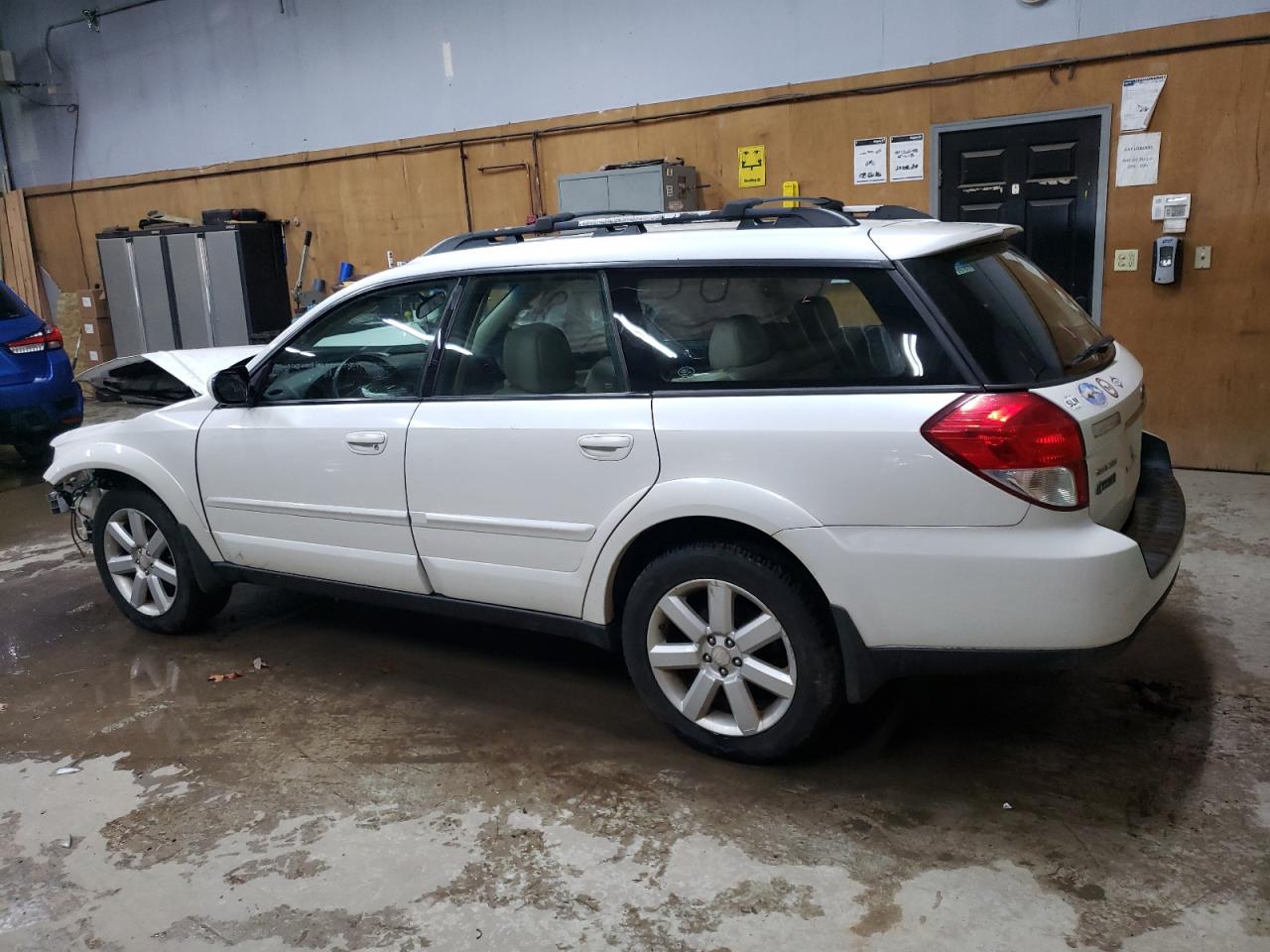 Lot #3284037829 2008 SUBARU OUTBACK 2.