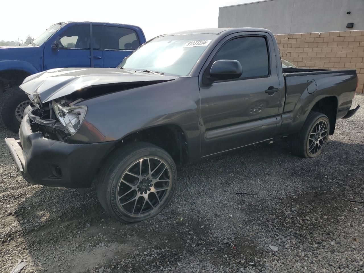 TOYOTA TACOMA