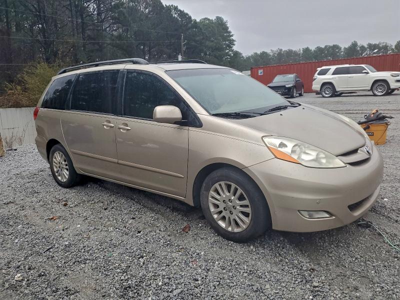 2010 TOYOTA SIENNA XLE #3302738026