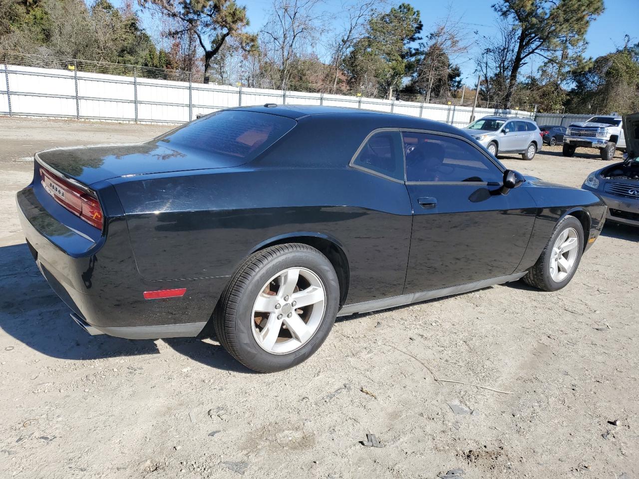 DODGE CHALLENGER SXT