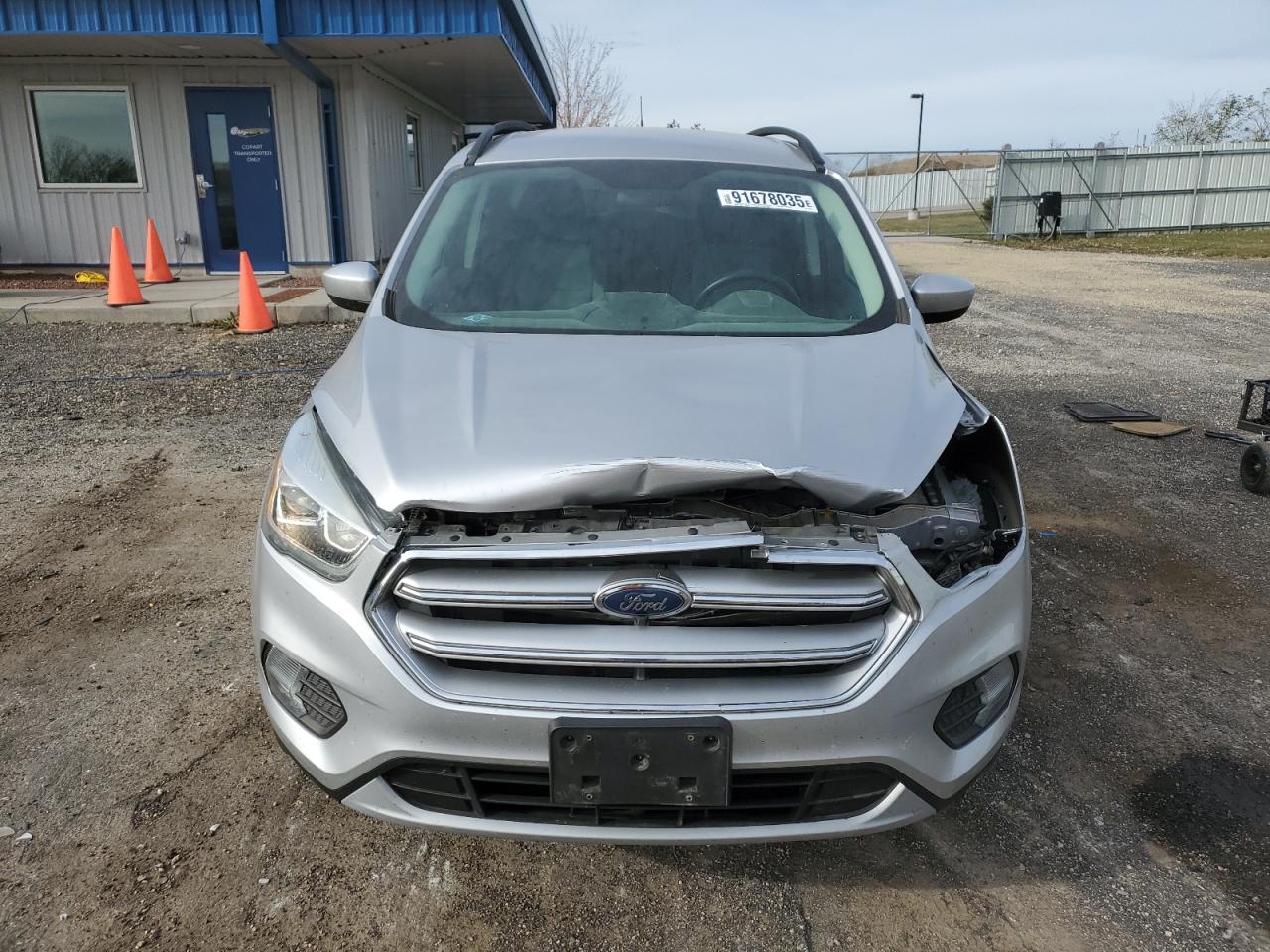 FORD ESCAPE SE
