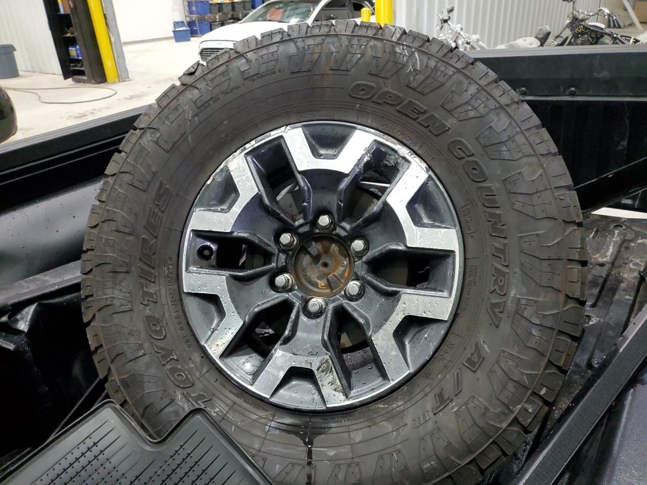 TOYOTA TACOMA DOUBLE CAB