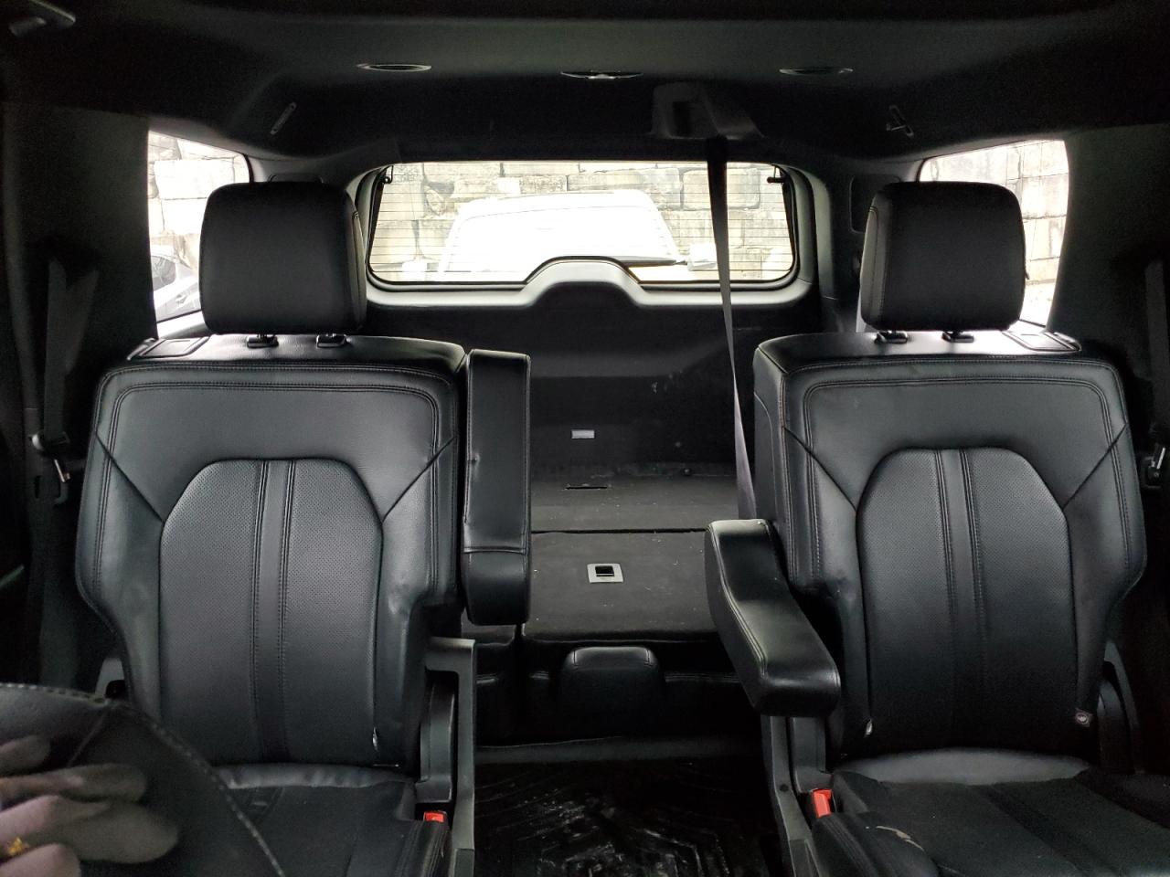 FORD EXPEDITION LIMITED