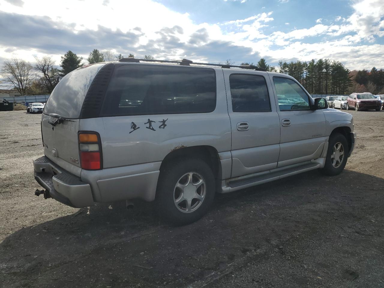 Lot #3293671393 2005 GMC YUKON XL D