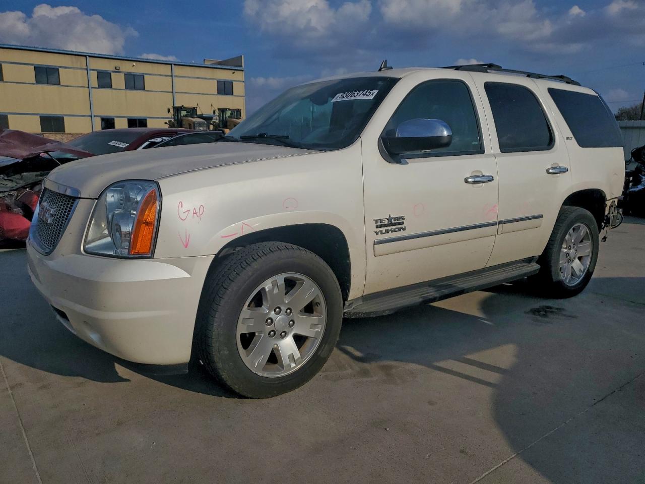 GMC YUKON SLT