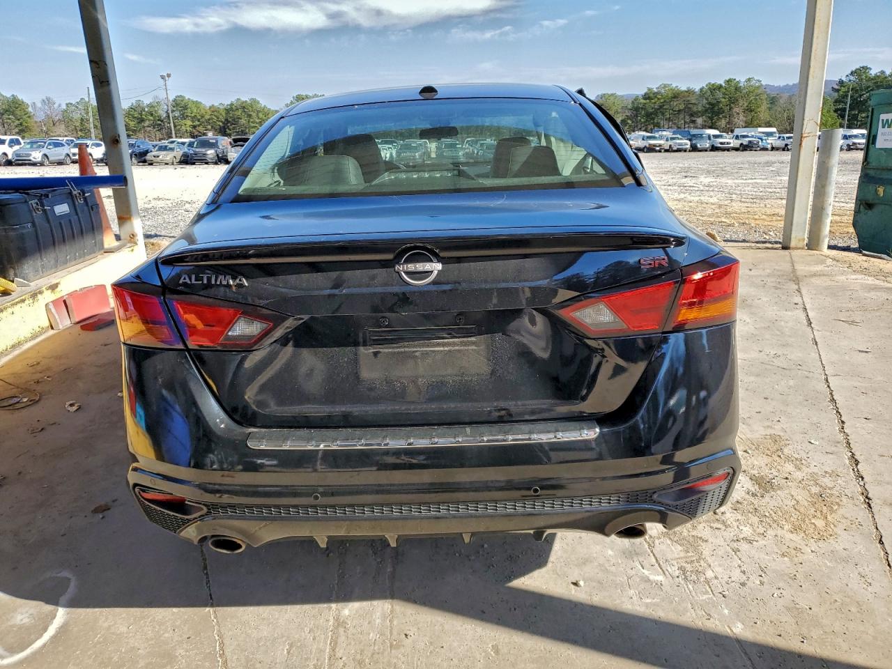 Lot #3302870887 2023 NISSAN ALTIMA SR