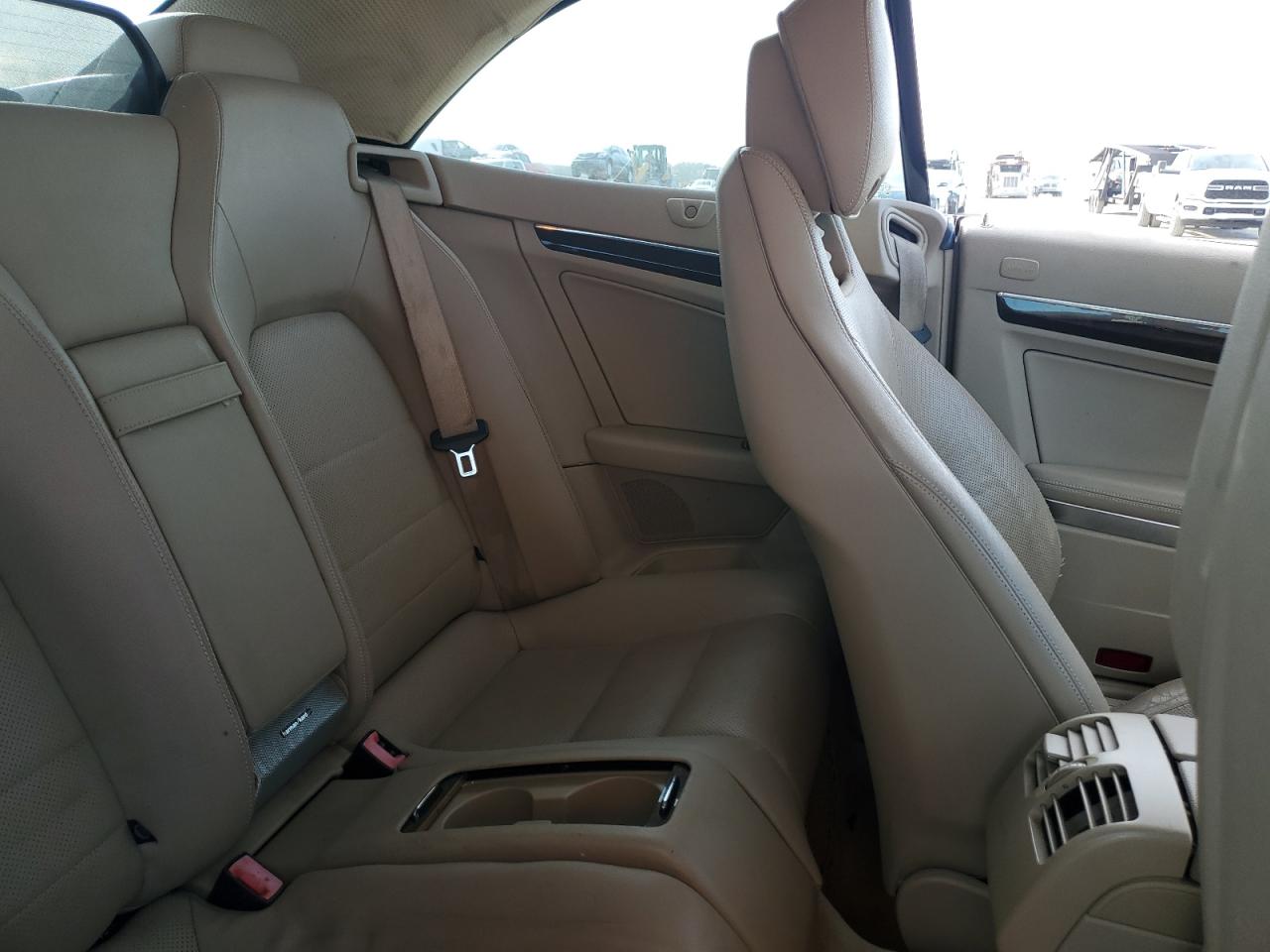 MERCEDES-BENZ E-CLASS 550