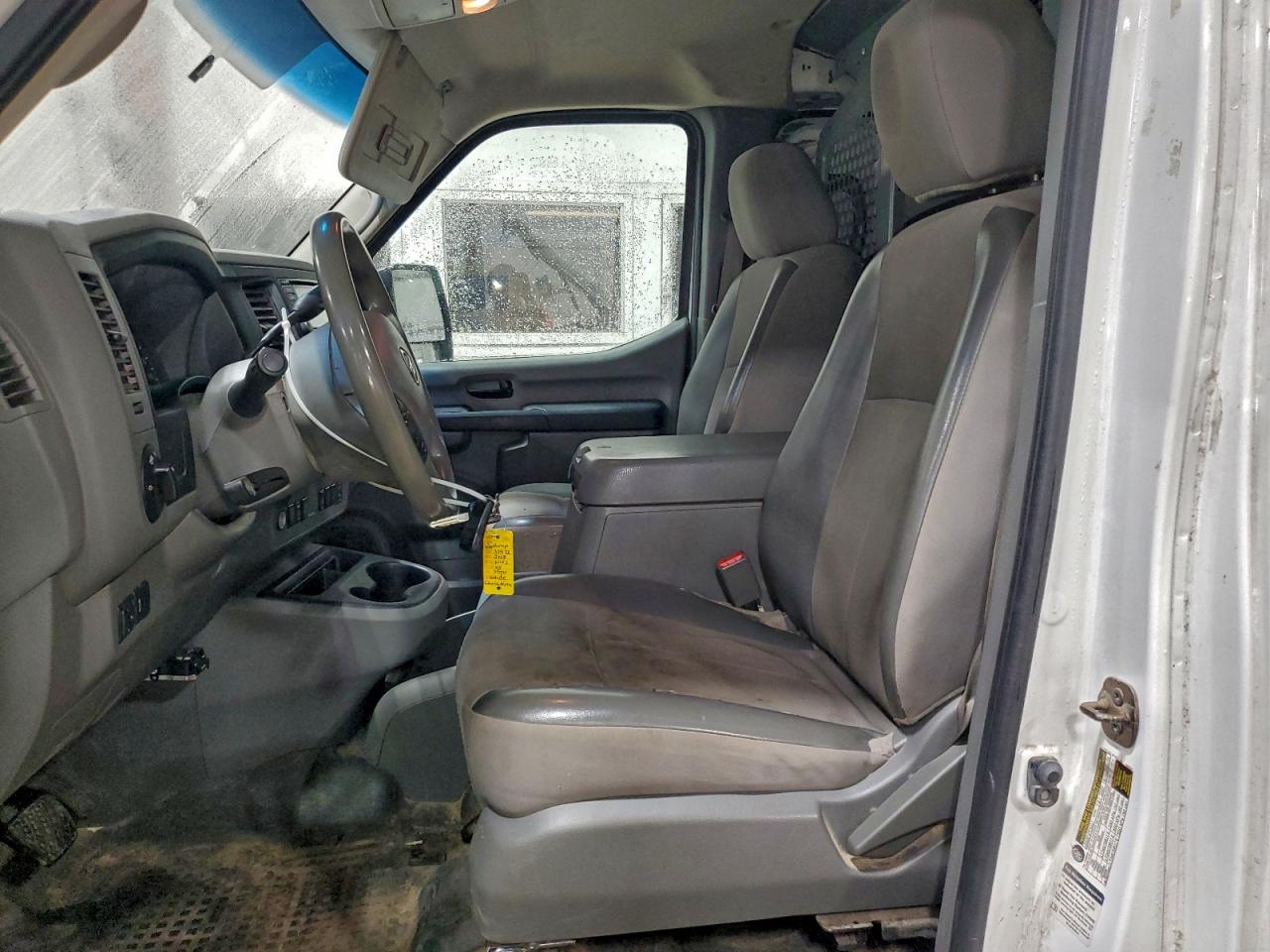 NISSAN NV1500 1500 S