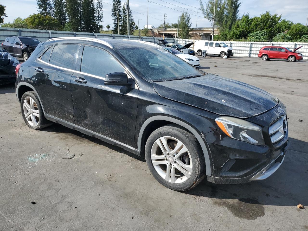 MERCEDES-BENZ GLA-CLASS 250 4MATIC