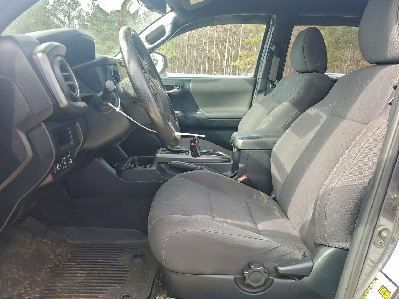 TOYOTA TACOMA DOUBLE CAB