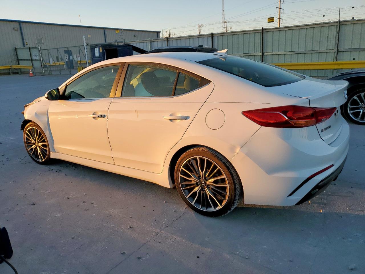 HYUNDAI ELANTRA SPORT