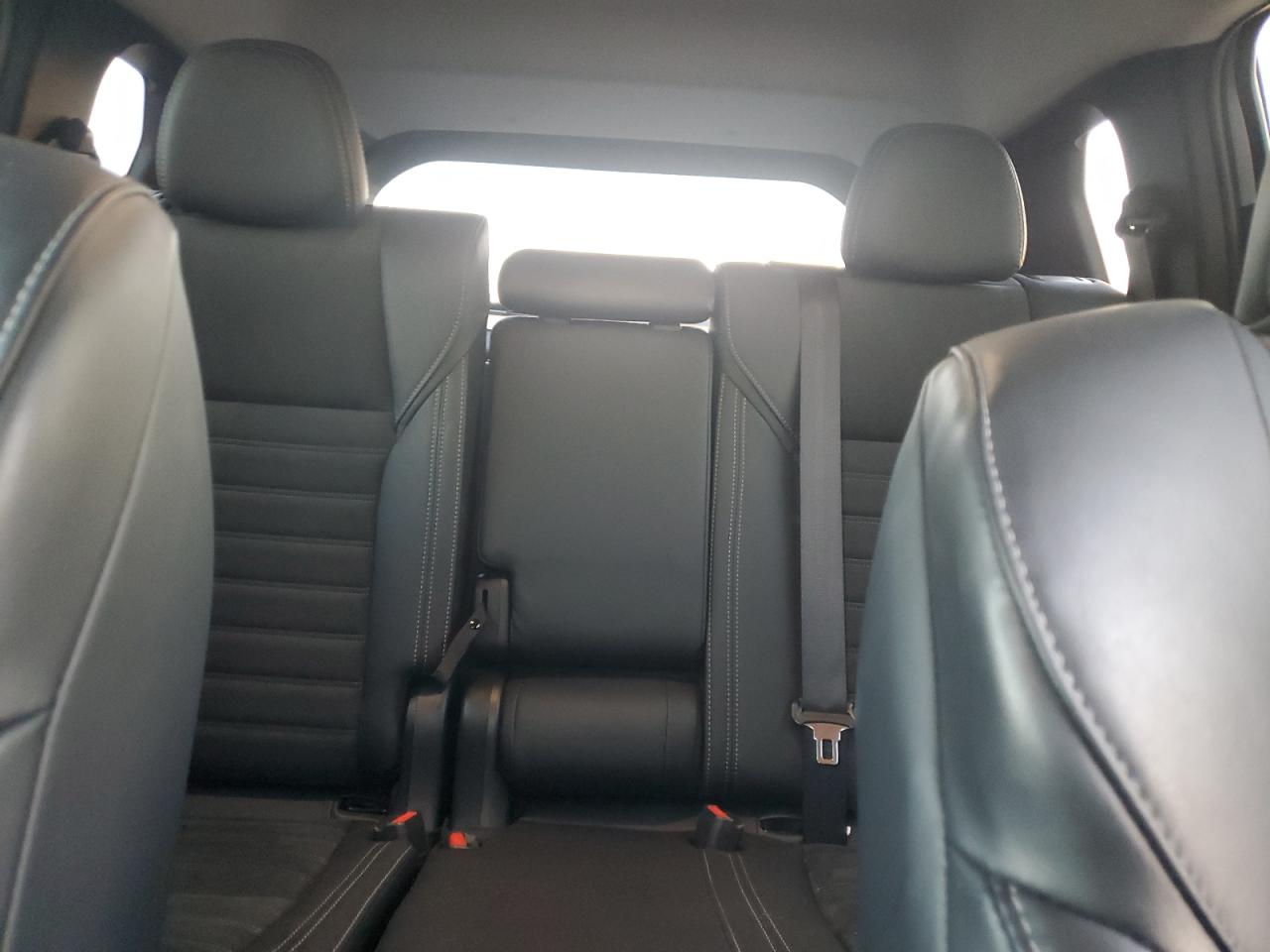 MITSUBISHI OUTLANDER SE