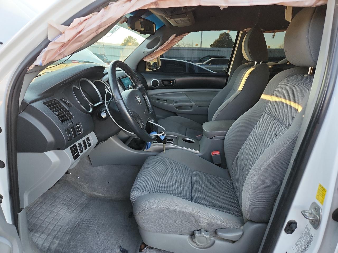 TOYOTA TACOMA DOUBLE CAB