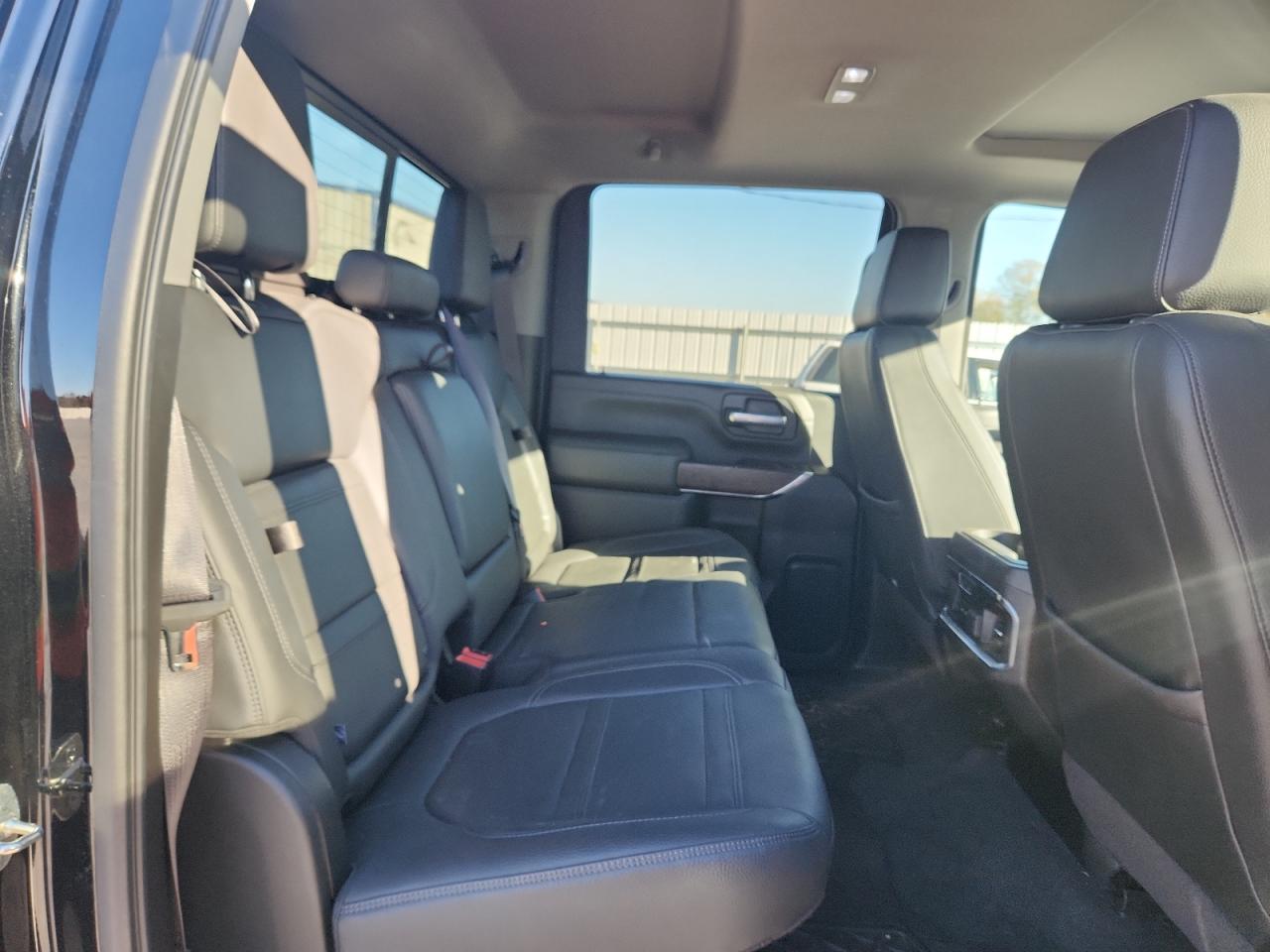 GMC SIERRA K2500 DENALI