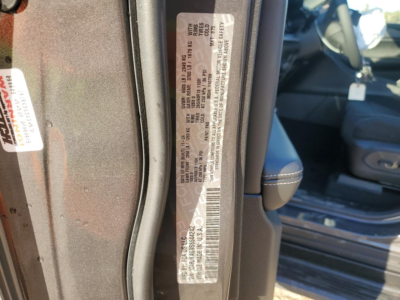 JEEP GRAND CHEROKEE L LAREDO