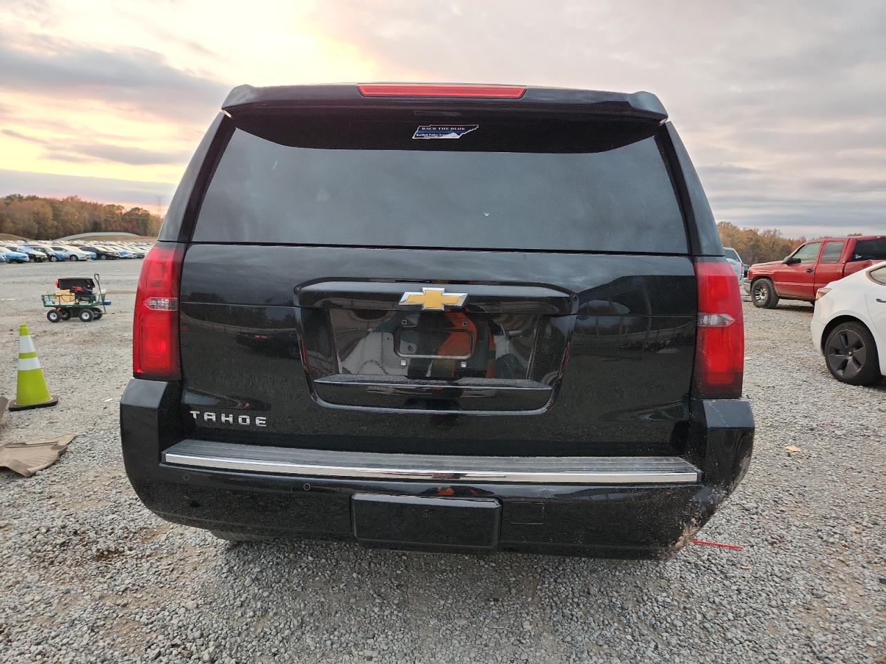 CHEVROLET TAHOE C1500 LTZ