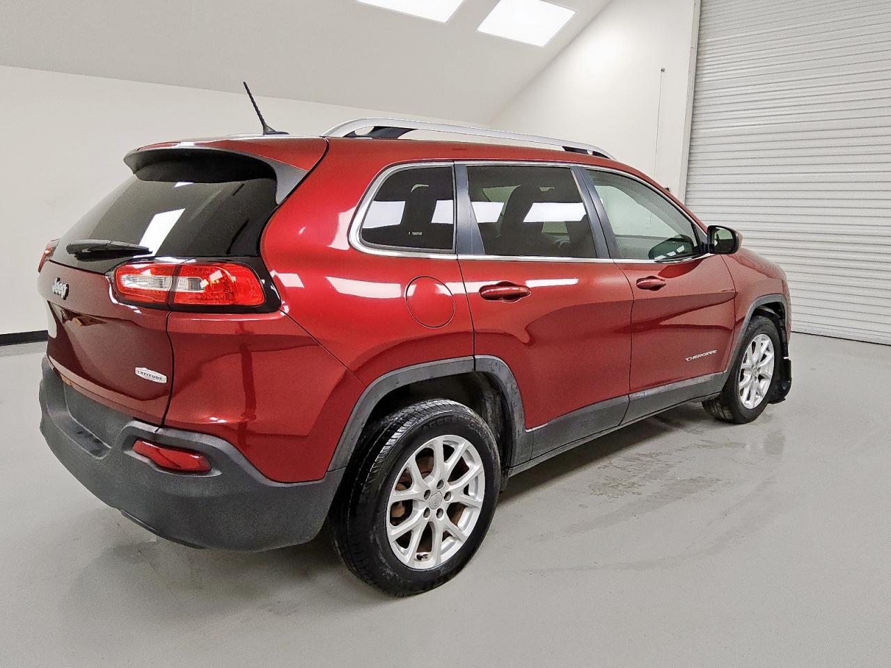 Lot #3316839664 2015 JEEP CHEROKEE L