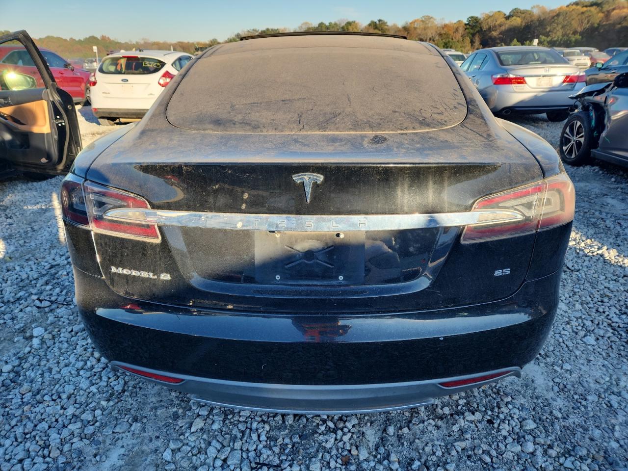 TESLA MODEL S