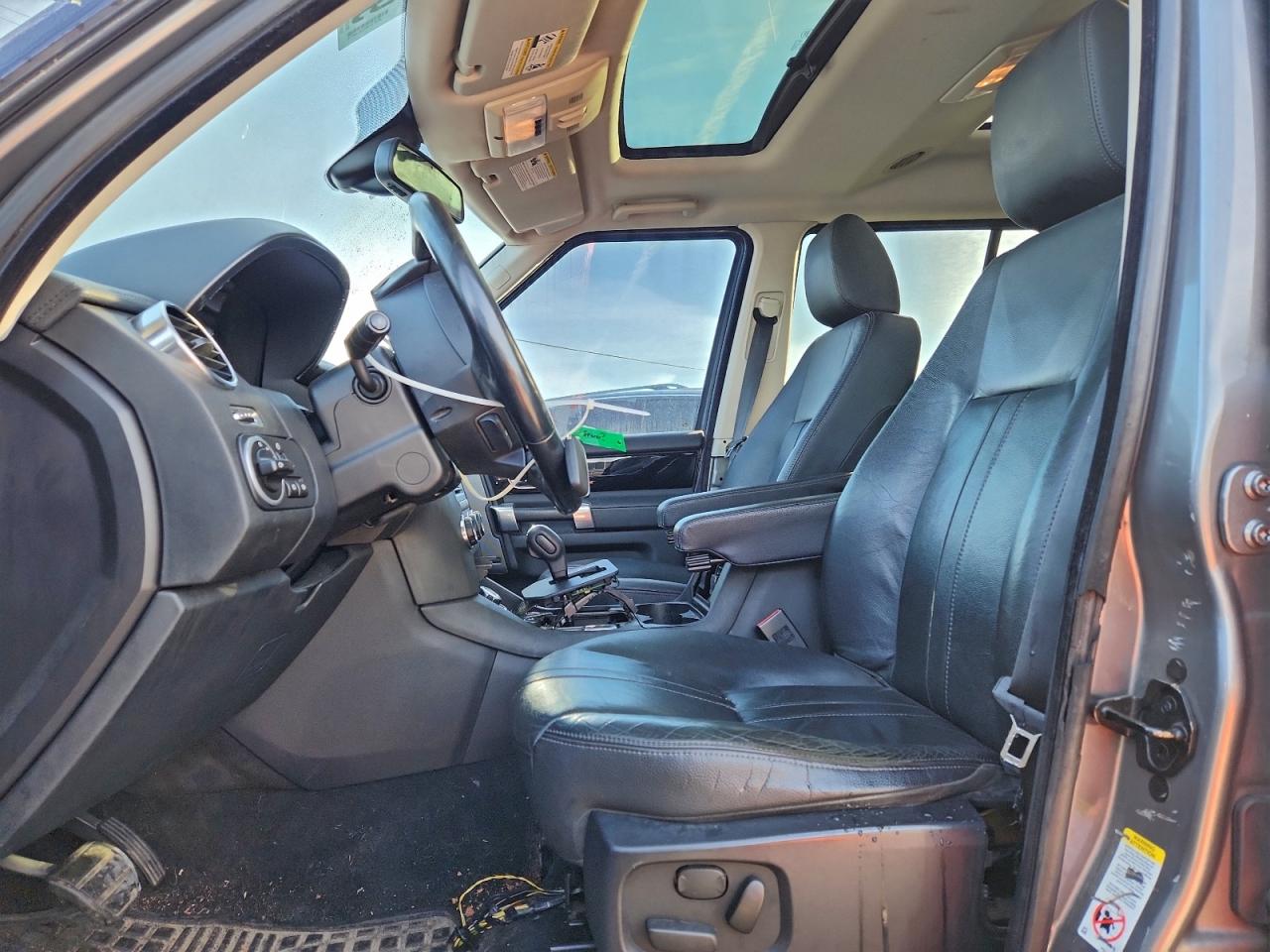 LAND ROVER LR4 HSE PLUS