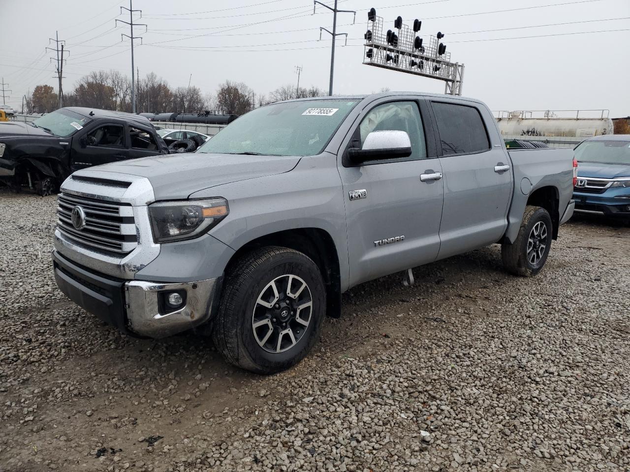 TOYOTA TUNDRA CREWMAX LIMITED
