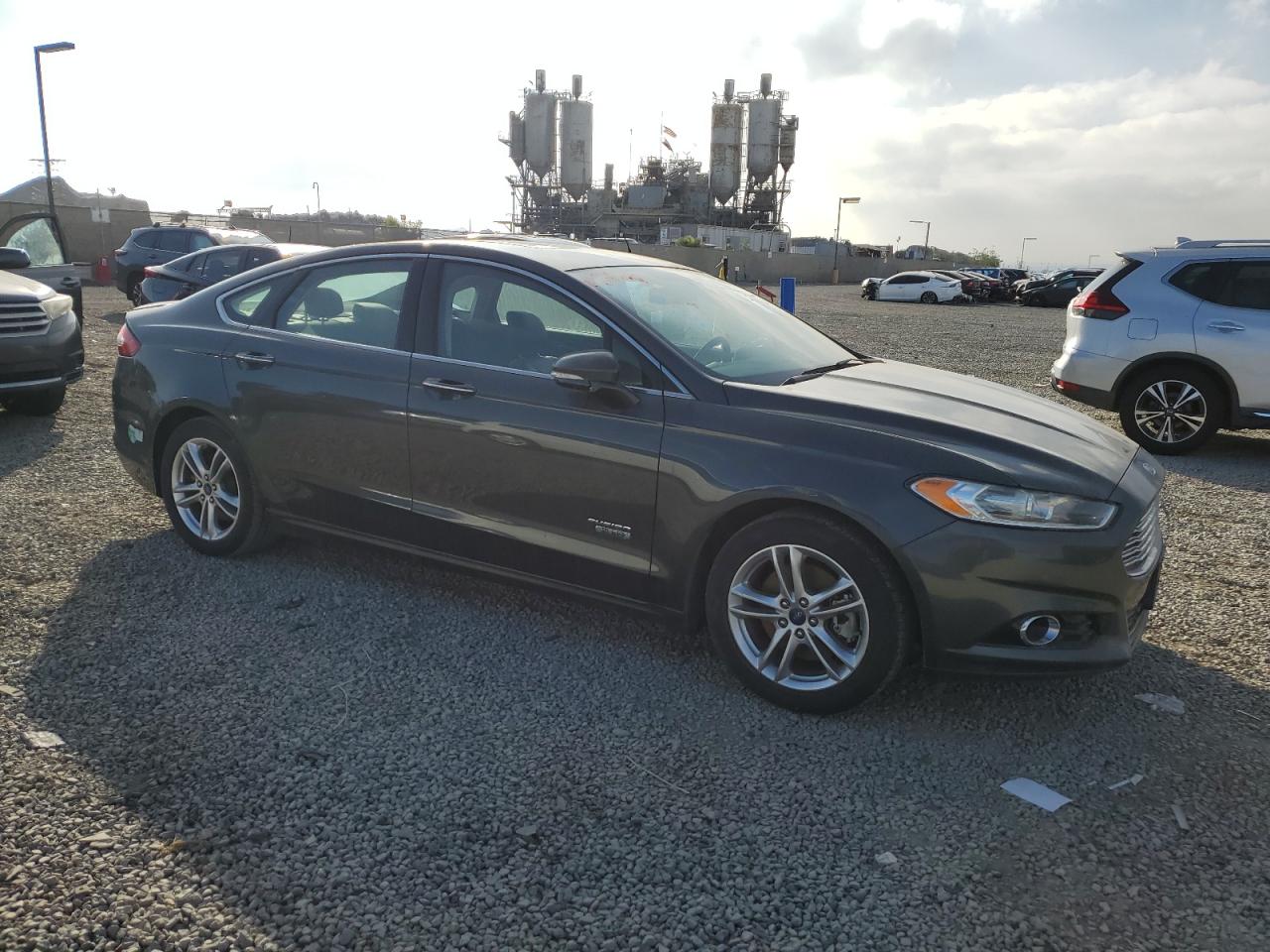 FORD FUSION TITANIUM PHEV