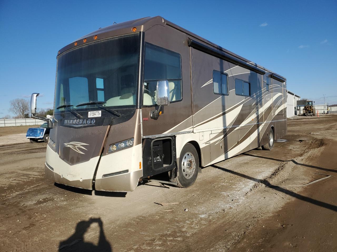 Lot #3287697046 2013 WINNEBAGO WINNEBAGO