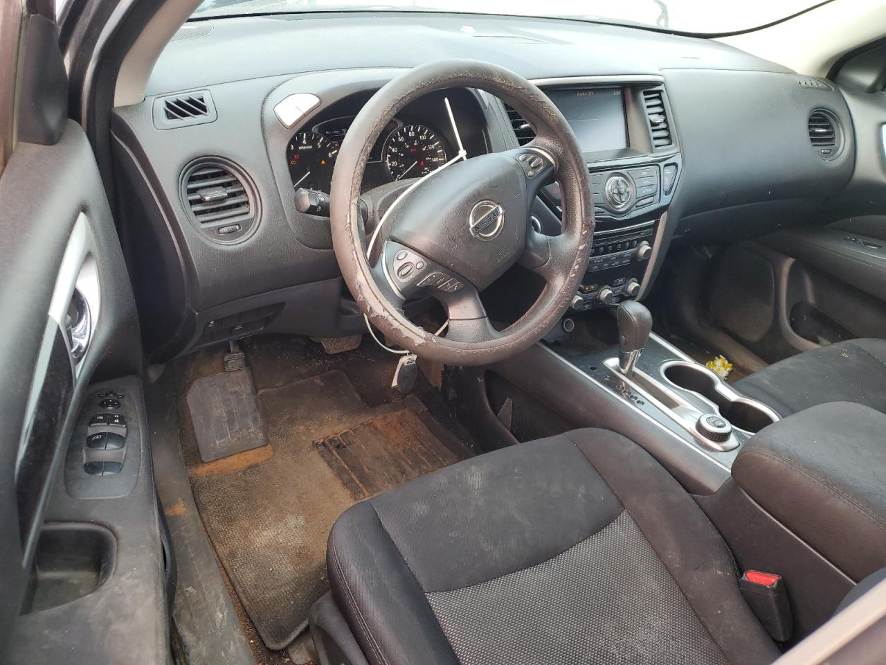 NISSAN PATHFINDER S