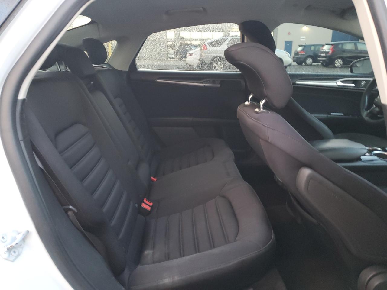 FORD FUSION SE HYBRID