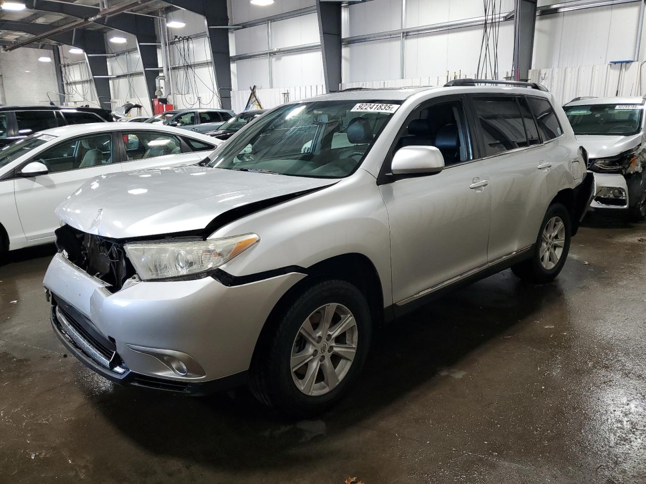 TOYOTA HIGHLANDER BASE