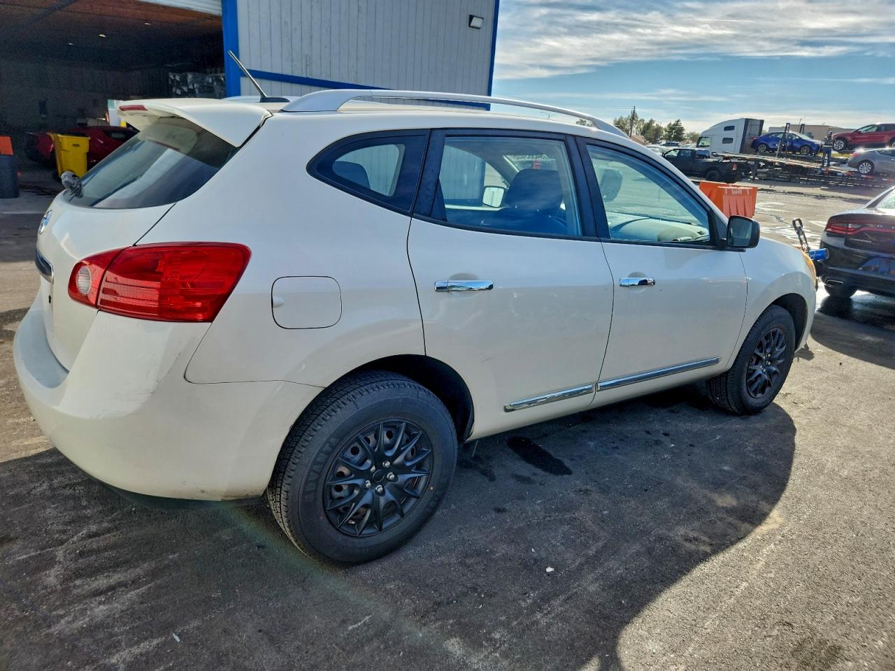 Lot #3305377302 2015 NISSAN ROGUE SELE