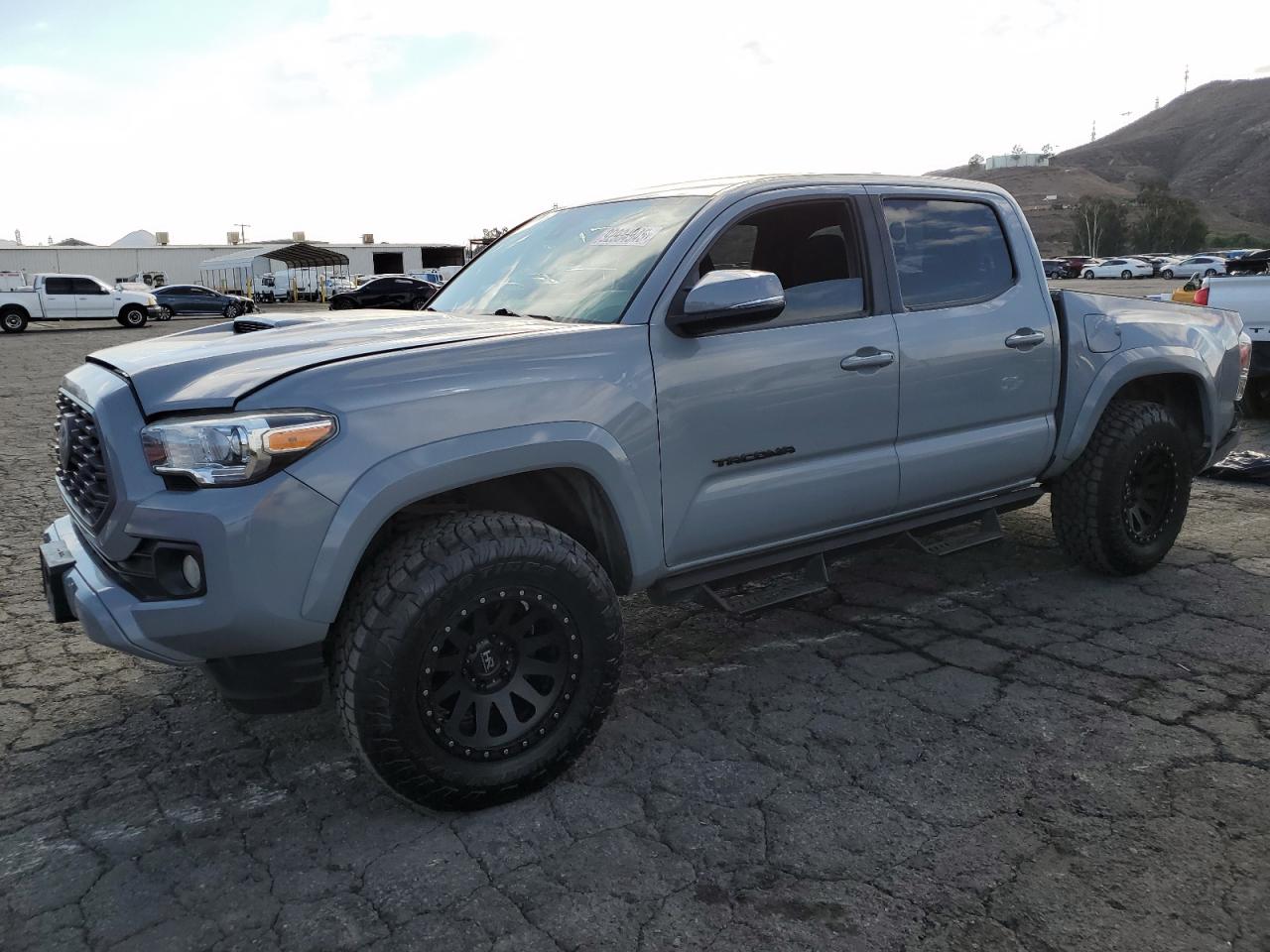TOYOTA TACOMA DOUBLE CAB