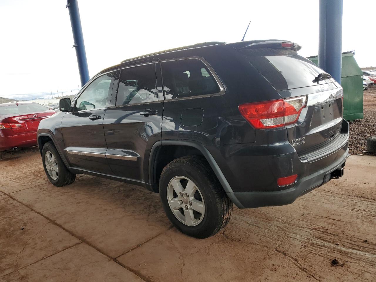 JEEP GRAND CHEROKEE LAREDO