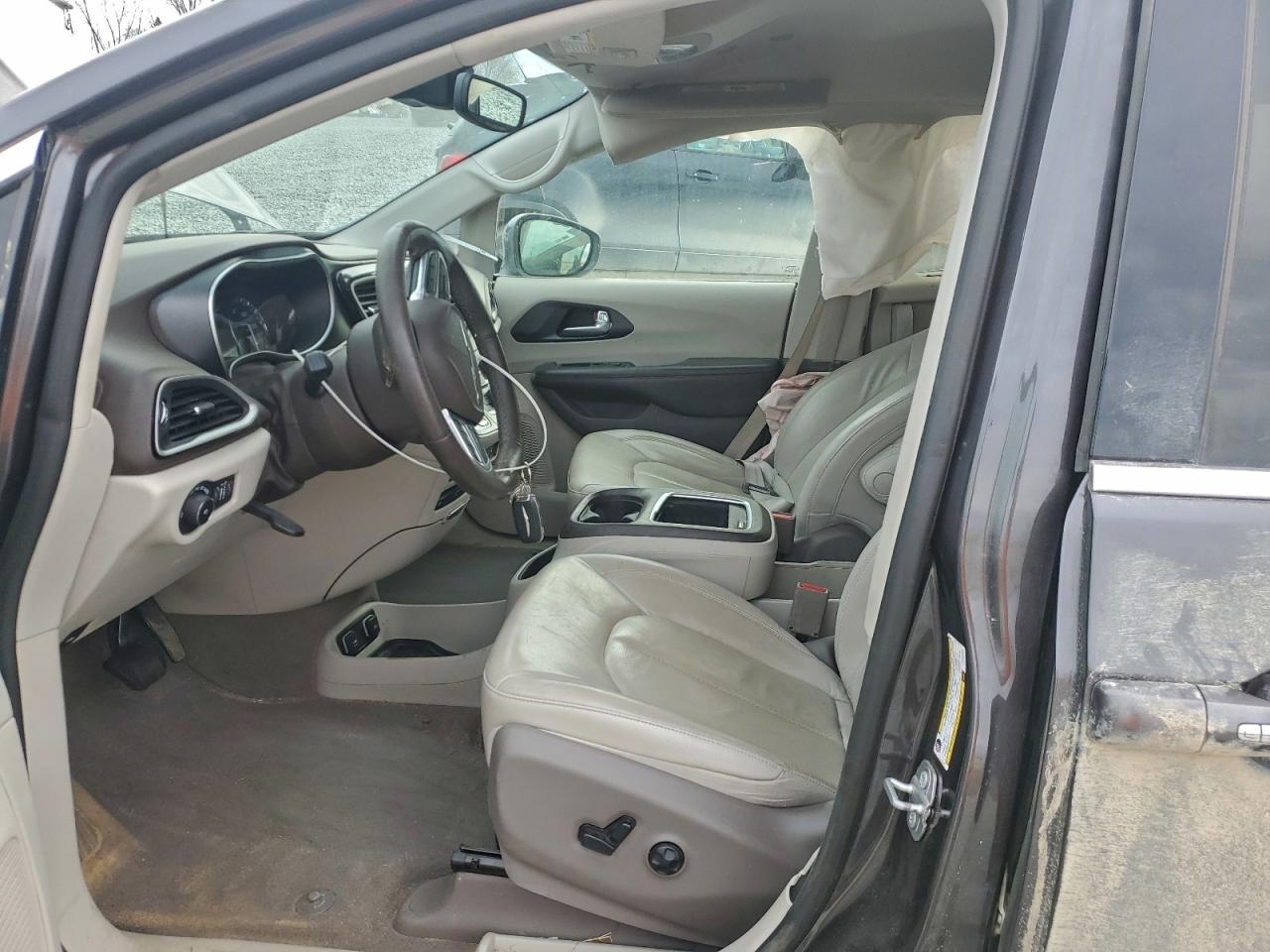 CHRYSLER PACIFICA TOURING L PLUS