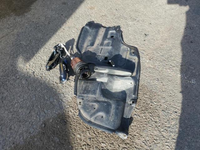 2004 TOYOTA CAMRY LE #3303692028