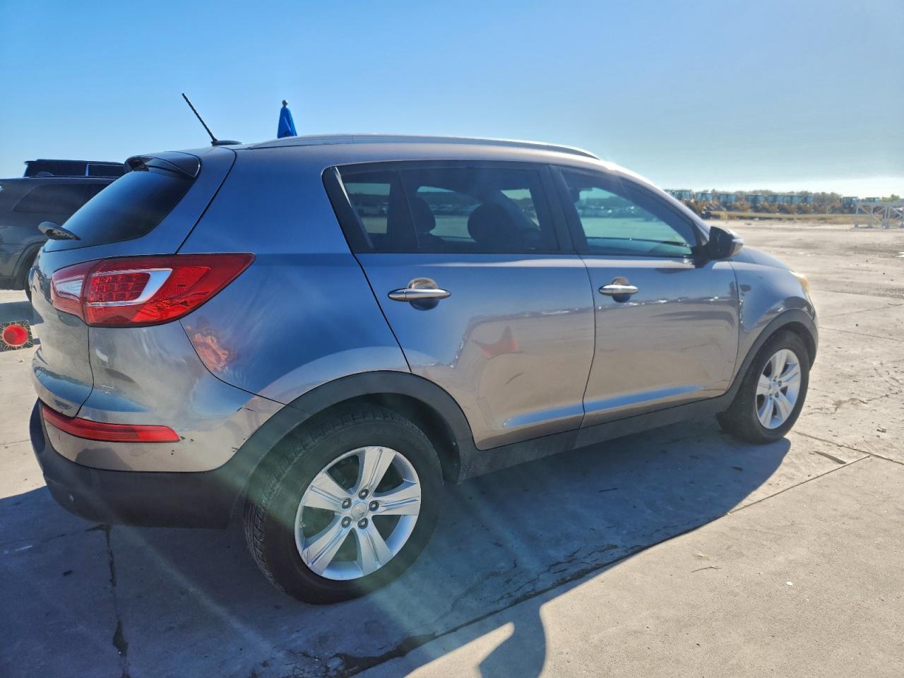 KIA SPORTAGE BASE