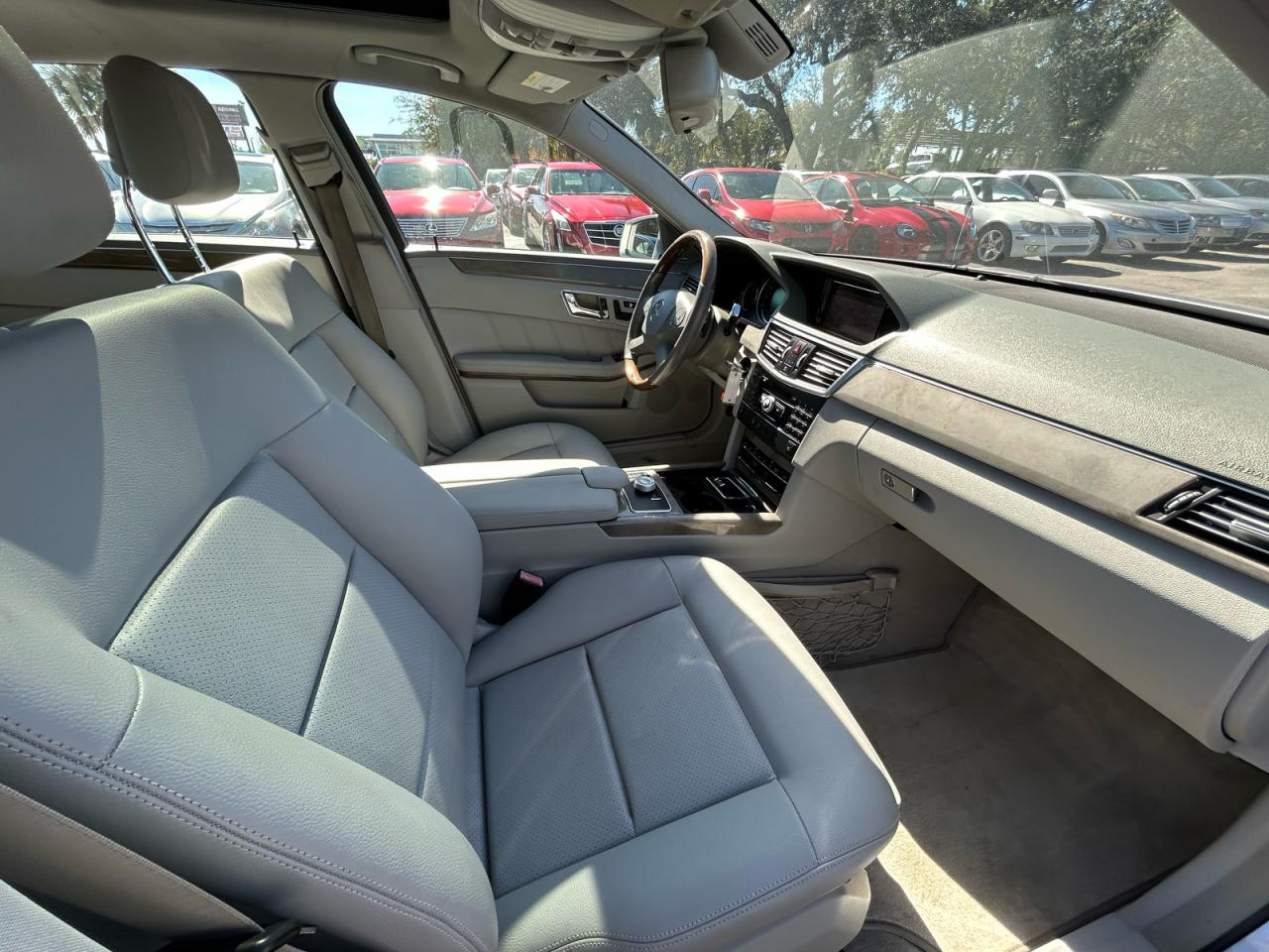 MERCEDES-BENZ E-CLASS 350